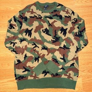 Forever 21 Green Camouflage Crewneck Sweater